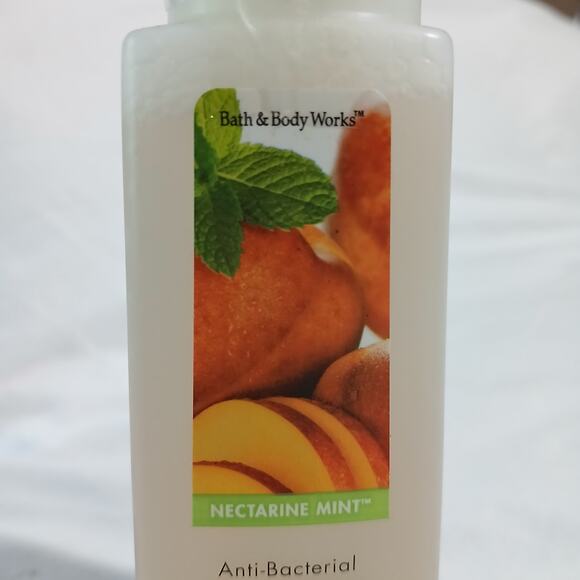 Bath & Body Works NECTARINE MINT Anti-bacterial Gentle Foaming hand soap SEALED - Picture 7 of 11